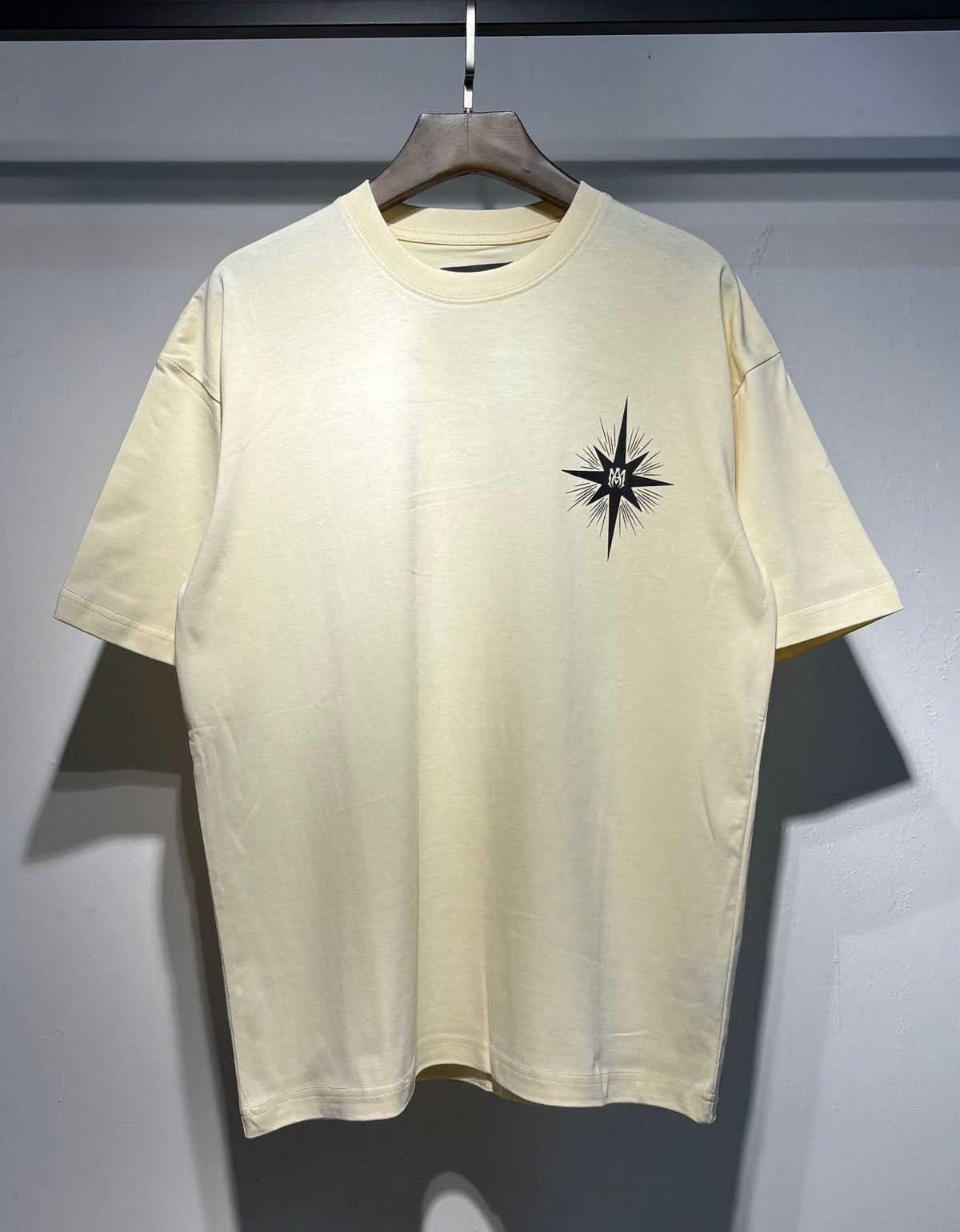 AMIRI Starburst Graphic T-Shirt — front