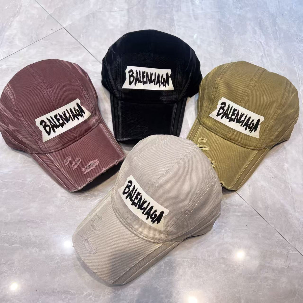 Balenciaga Classic Baseball Cap ( ˘ ³˘)❤